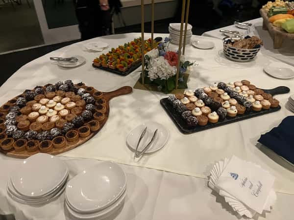 dessert station