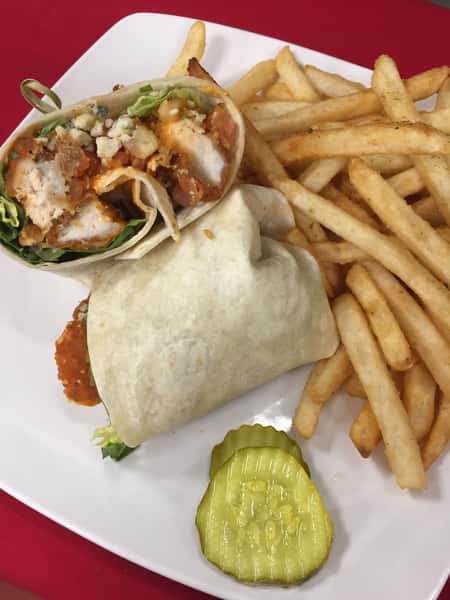 BUFFALO CHICKEN WRAP