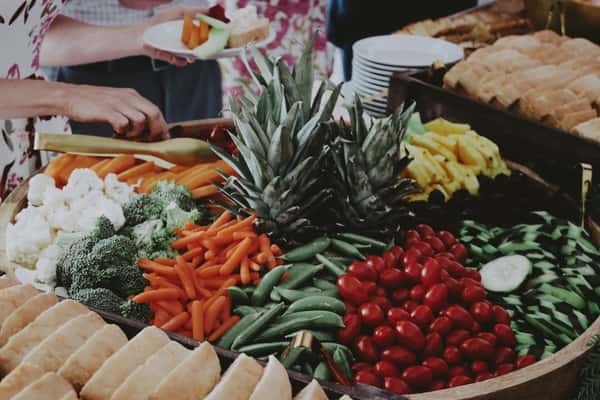 Vegetable trays