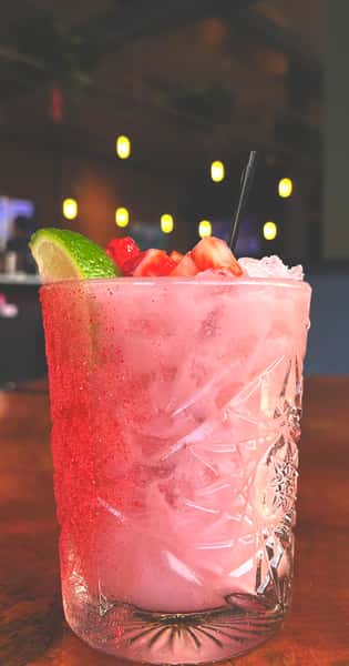 STRAWBERRY AND CREAM MARG.