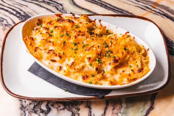 MAC AND CHEESE