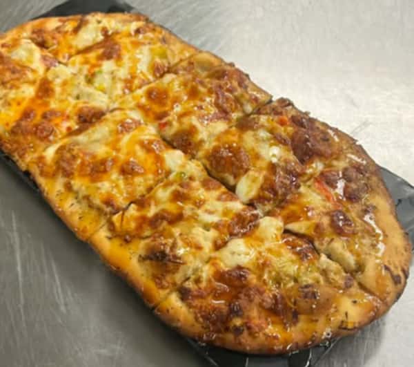 SPINACH ARTICHOKE FLATBRE