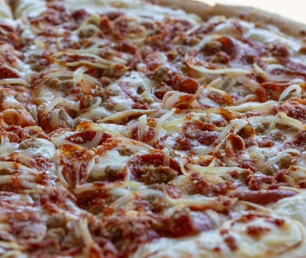 M-Old World Pizza