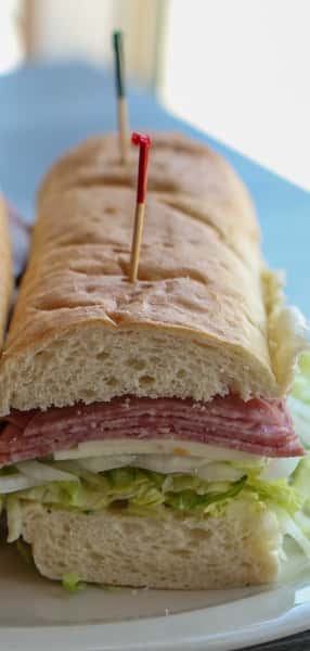 1/2 Salami Sub