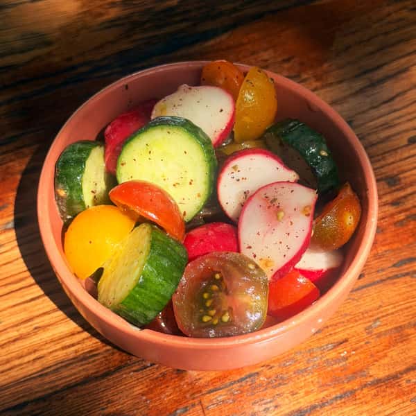 Tomato Cucumber Radish Salad
