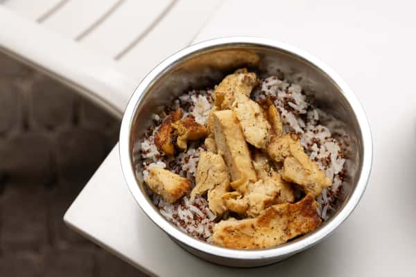 Grilled Chicken Breast + Brown Rice & Red Quinoa