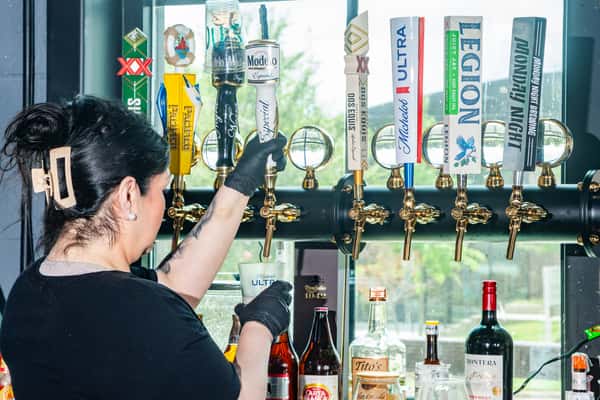 Bar