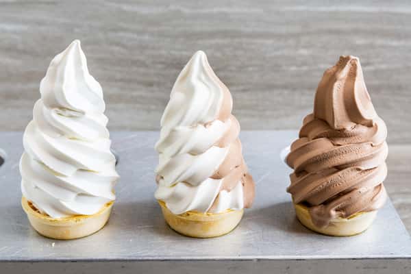 Vanilla_Chocolate_Twist_With_Cake_Cone