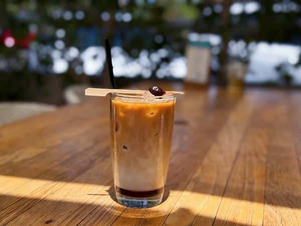 Iced Cherry Vanilla Latte