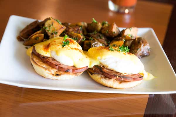 eggs benedict