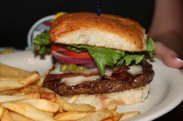 Tailgators House Burger