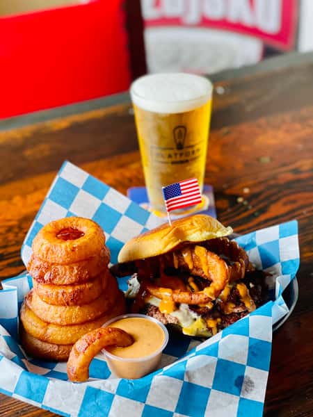 burger onion rings and beer