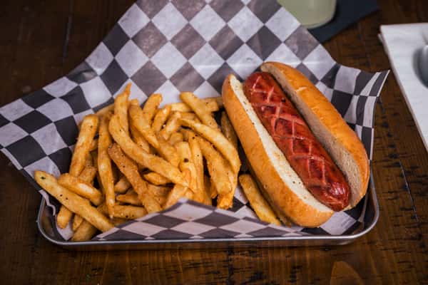 Classic Hot Dog