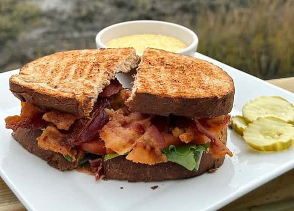 Traditional BLT