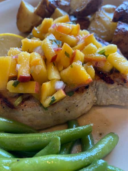 Grilled Tuna with Fresh Peach Salsa