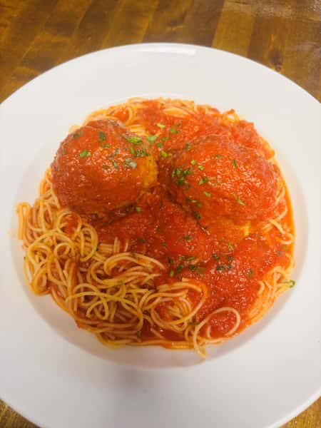 Pasta Marinara with Meatballs or Sausage