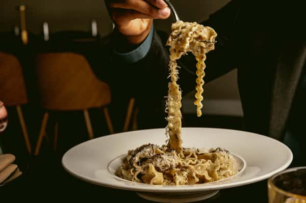 CACIO E PEPE