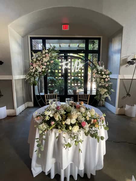 Head Table