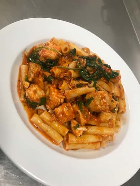 CHICKEN AND SPINACH