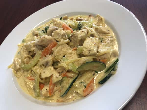 CHICKEN CURRY