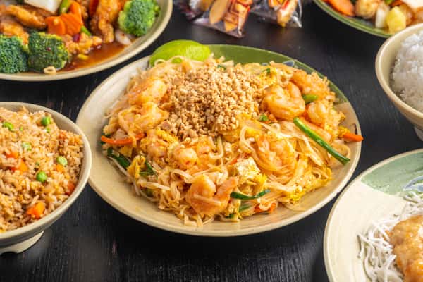 Shrimp Pad Thai Noodles