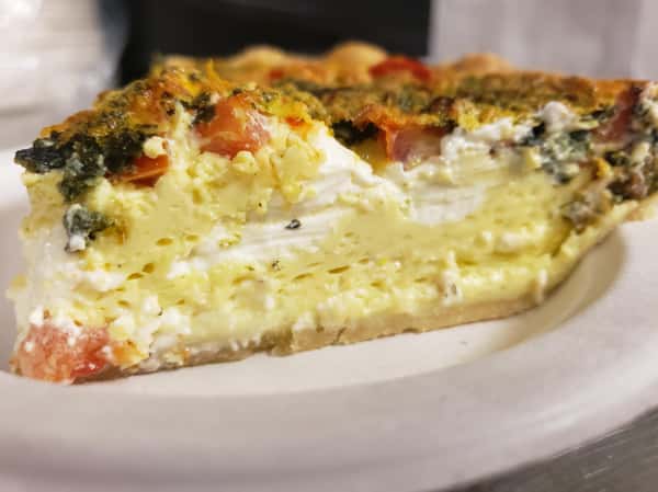 Veggie cream cheese quiche
