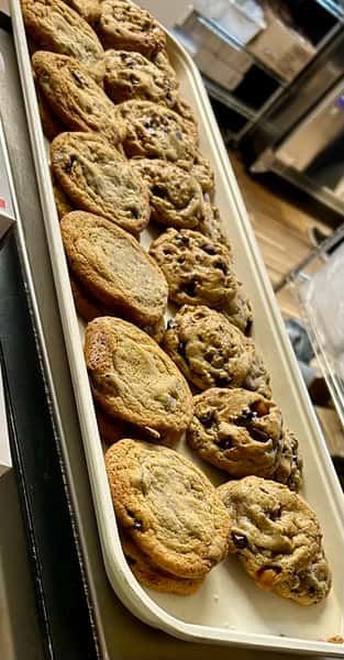 chocolate chip and turtle cookies