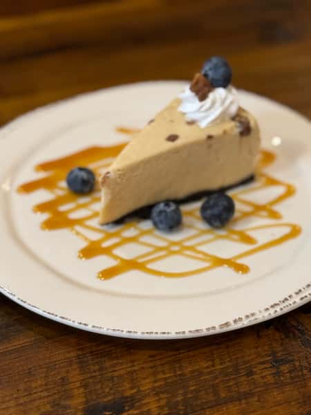 Reeses Cheesecake