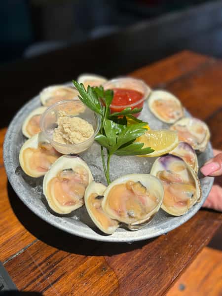 clams on the half shells