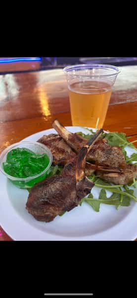 baby lamb chopos
