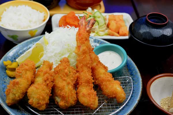 Ebi & Kaki Fry Teishoku