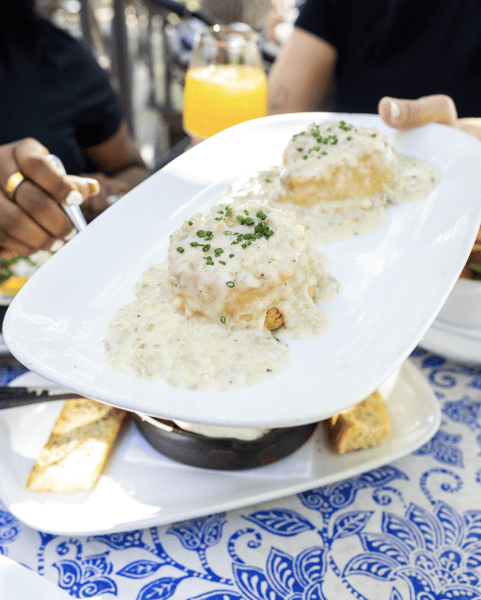 biscuits & gravy
