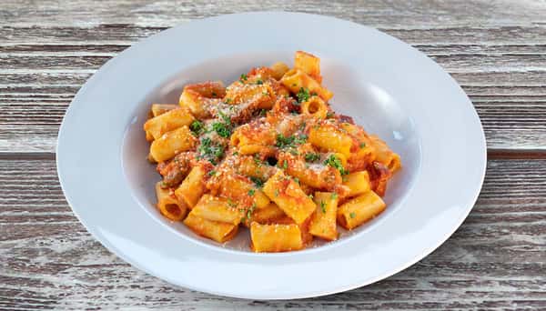 Spicy Rigatoni alla Vodka