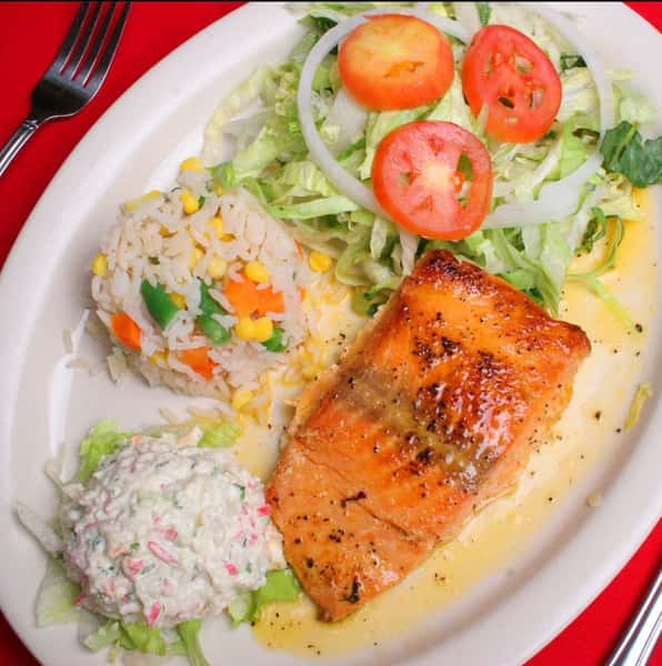 Salmon a La Parillia 8 Oz