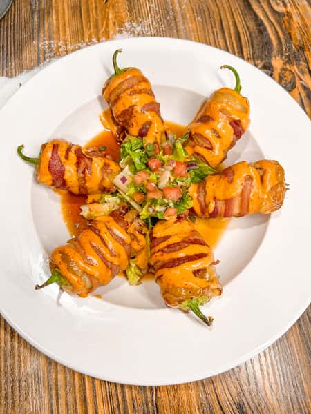Henry's_Kitchen_+_Drink_Jalepeno_Poppers
