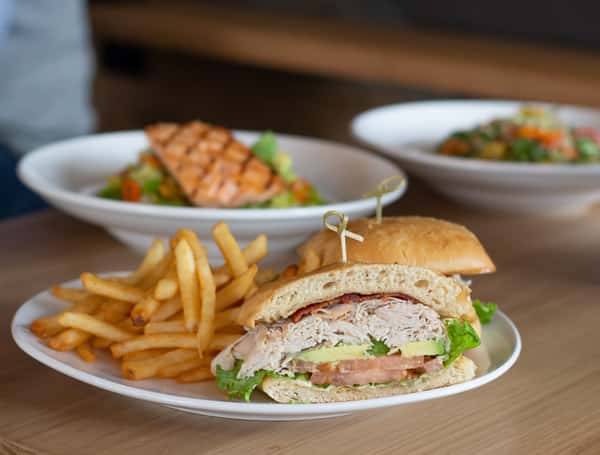 Smoked Turkey Club BLT+A