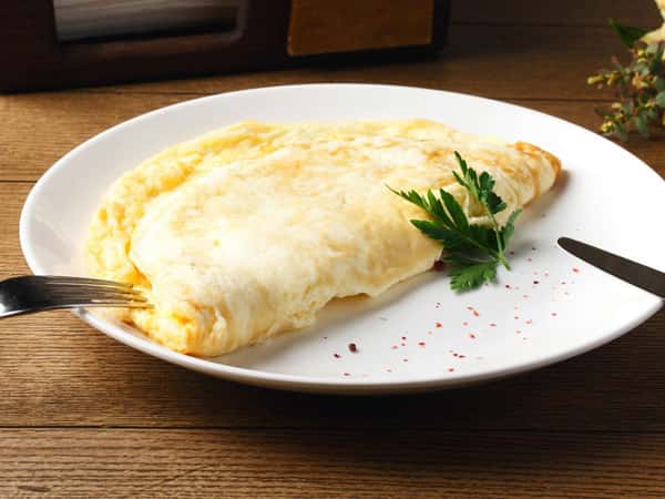 EGG WHITE OMELET