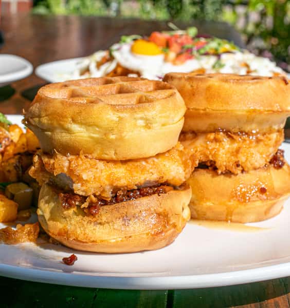 CHICKEN & WAFFLE SLIDERS