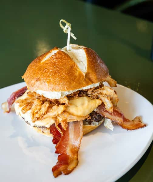Pretzel Burger