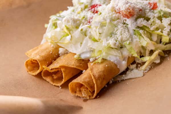 Taquitos Pollo