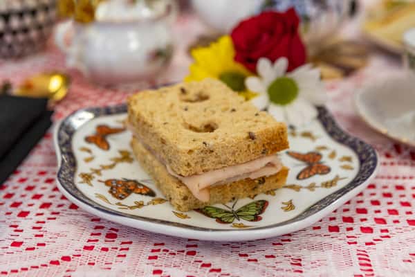 Roasted Turkey & Pepperjack Playing Card Sandwich