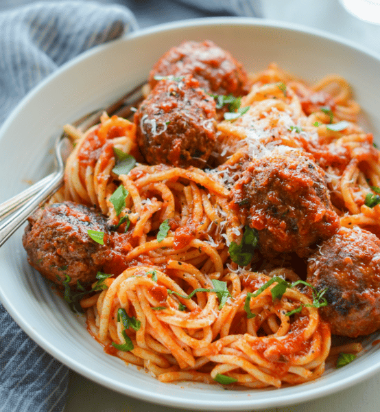 Spaghetti with meatballs