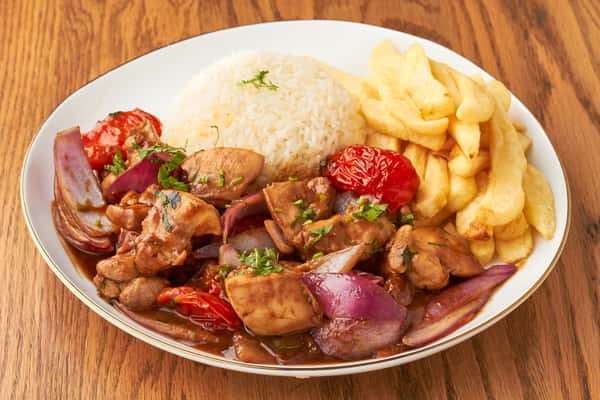 Pollo Saltado