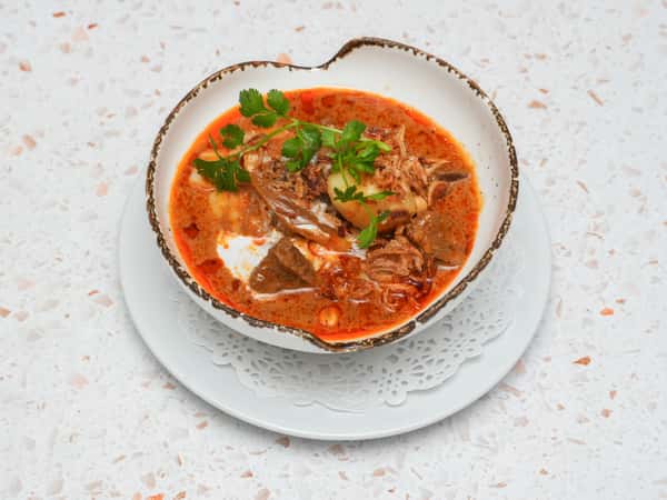 23. Kaeng Massaman