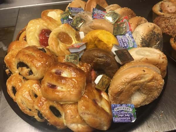 bagel and baked goods platter