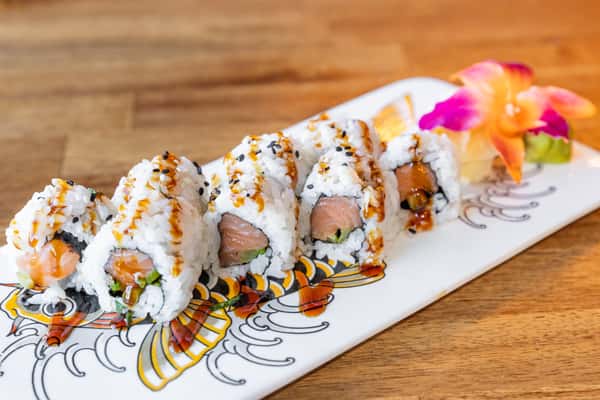 Spicy Salmon Roll