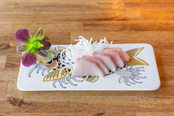 Hamachi Sashimi