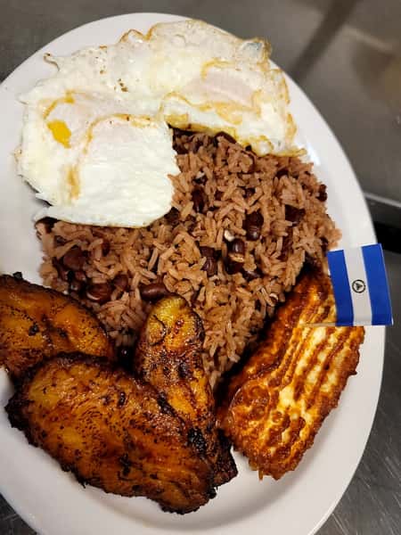 Nica Breakfast