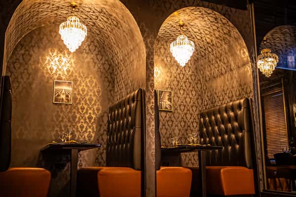 arched booth seating areas at Liam's steak house