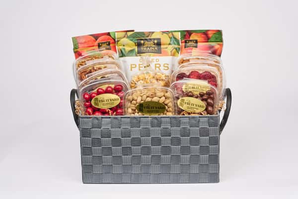 The Fruit Yard Basket (choice of 3 20oz Bags of Fruit and 9 Items)